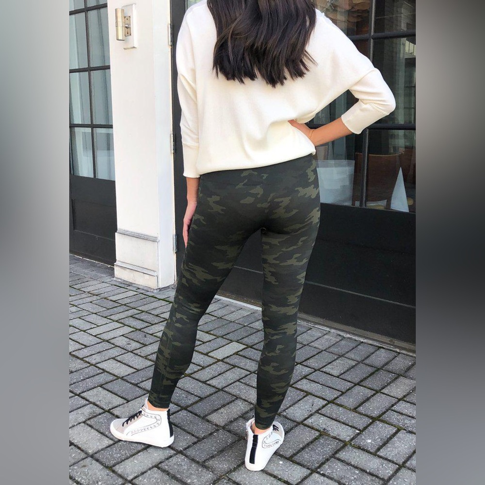 SPANX Look at Me Now High-Rise Camo Seamless Leggings